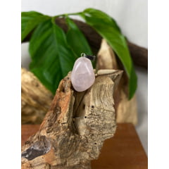 Pingente de Pedra Quartzo Rosa 1 a 1,5 cm