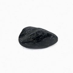 Pedra Turmalina Negra Rolada 8213
